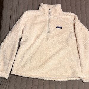 Patagonia Off-White Fleece Jacket